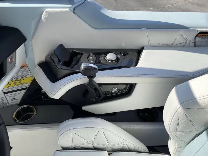 Slide: The Image of Nautique Super Air Nautique G23 Paragon 2026 - 19