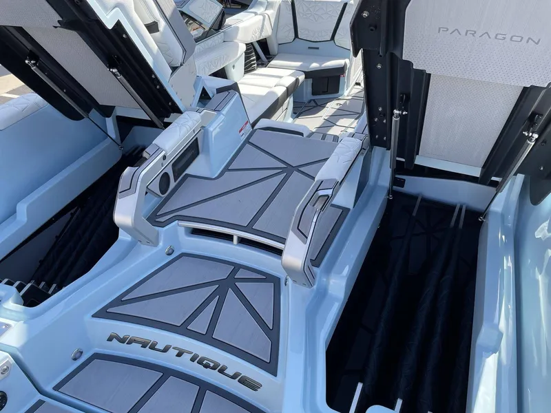 Slide: The Image of Nautique Super Air Nautique G23 Paragon 2026 - 29