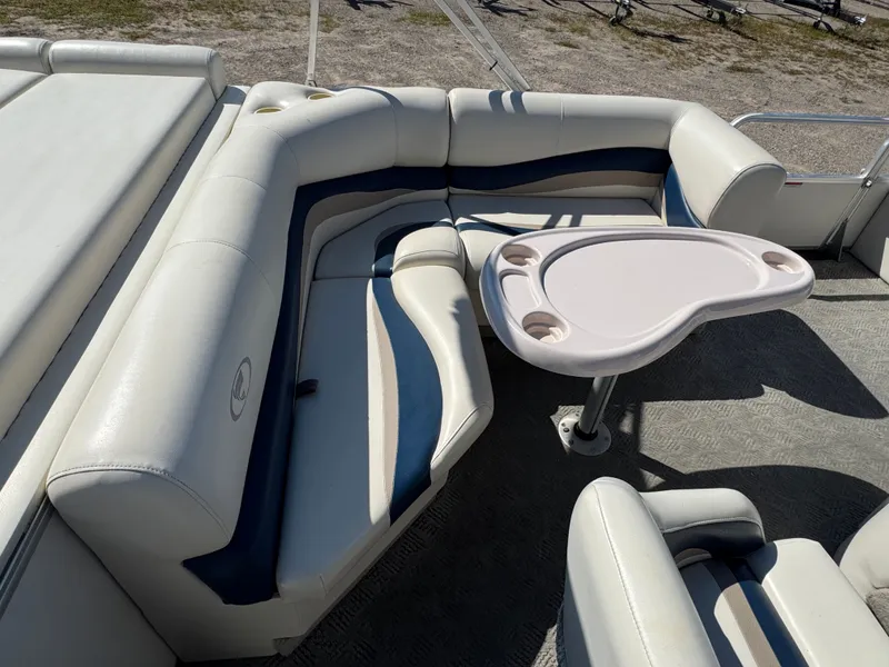 Slide: The Image of Fisher 220 Freedom Pontoon 2004 - 42