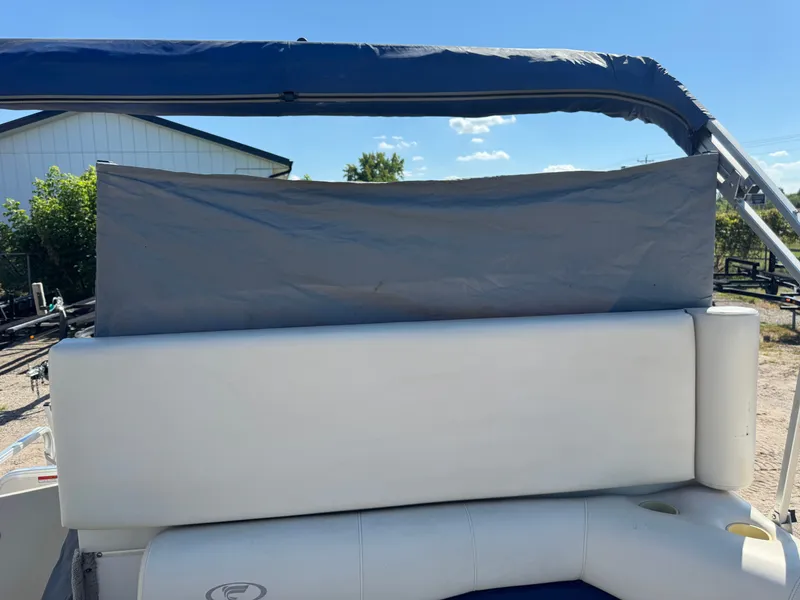 Slide: The Image of Fisher 220 Freedom Pontoon 2004 - 48