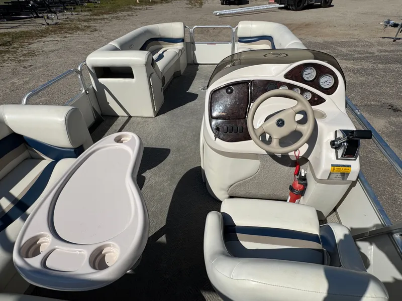 Slide: The Image of Fisher 220 Freedom Pontoon 2004 - 52