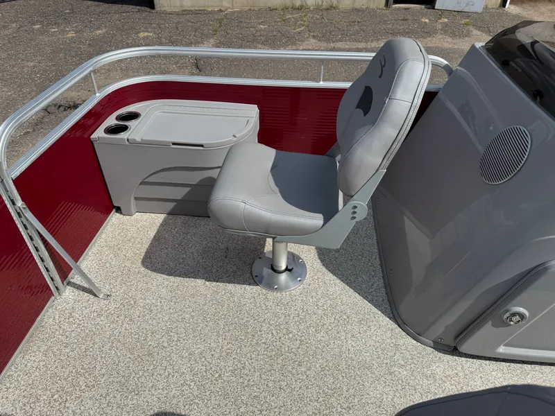 Slide: The Image of Bennington 188 SFV Pontoon 2020 - 10