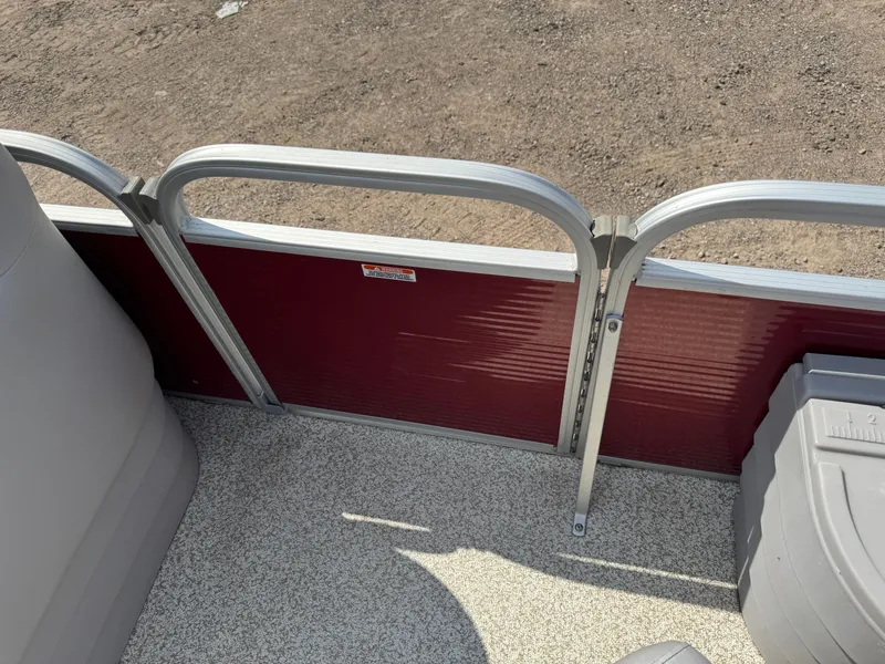 Slide: The Image of Bennington 188 SFV Pontoon 2020 - 18