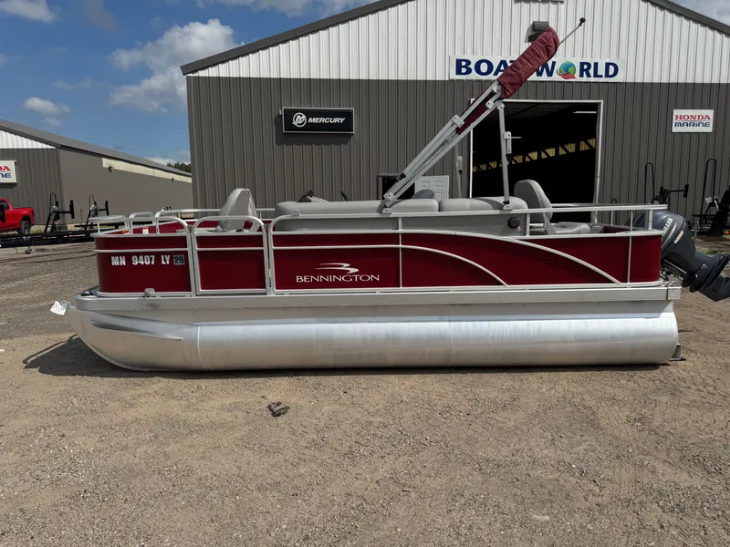 Slide: The Image of Bennington 188 SFV Pontoon 2020 - 27