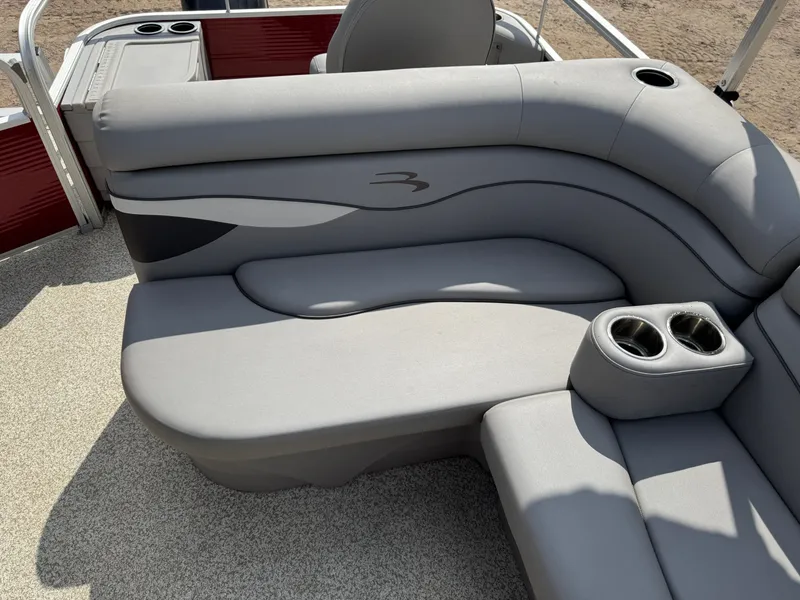 Slide: The Image of Bennington 188 SFV Pontoon 2020 - 32
