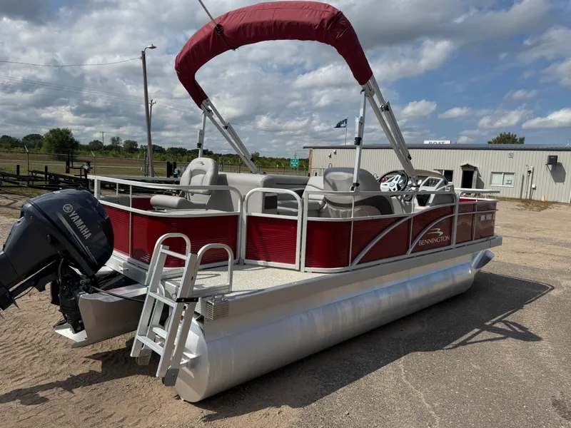 Slide: The Image of Bennington 188 SFV Pontoon 2020 - 47