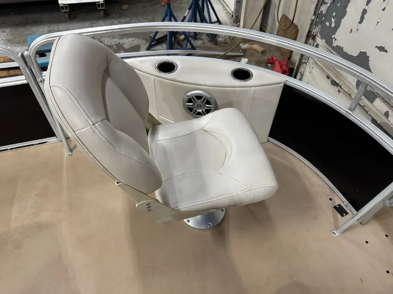 Slide: The Image of South Bay S20 Quad Fish Pontoon 2015 - 14