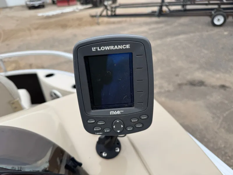 Slide: The Image of South Bay S20 Quad Fish Pontoon 2015 - 23