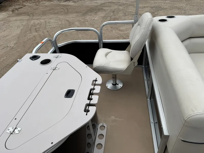 Slide: The Image of South Bay S20 Quad Fish Pontoon 2015 - 40