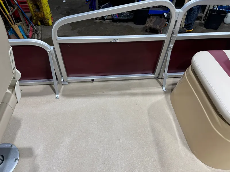 Slide: The Image of G3 LV 188 Fish Pontoon 2012 - 17