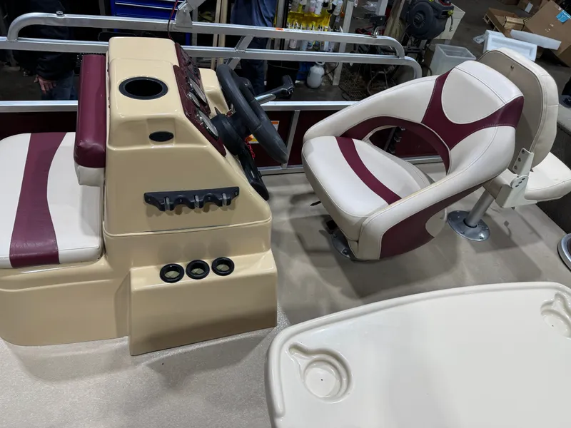 Slide: The Image of G3 LV 188 Fish Pontoon 2012 - 22