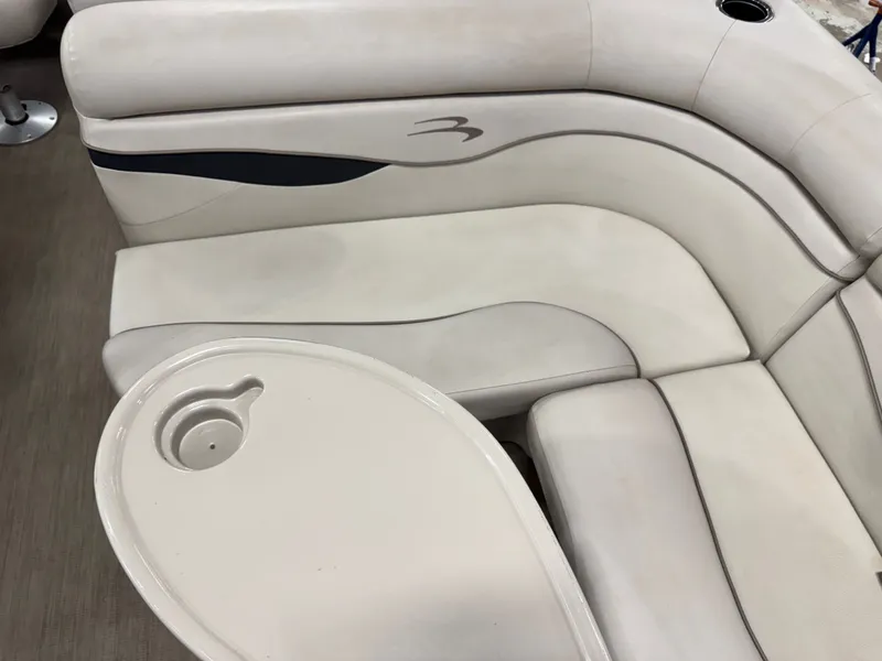 Slide: The Image of Bennington 2017 Bennington 22 SS Pontoon & 90HP Yamaha 4-Stroke 2017 - 28