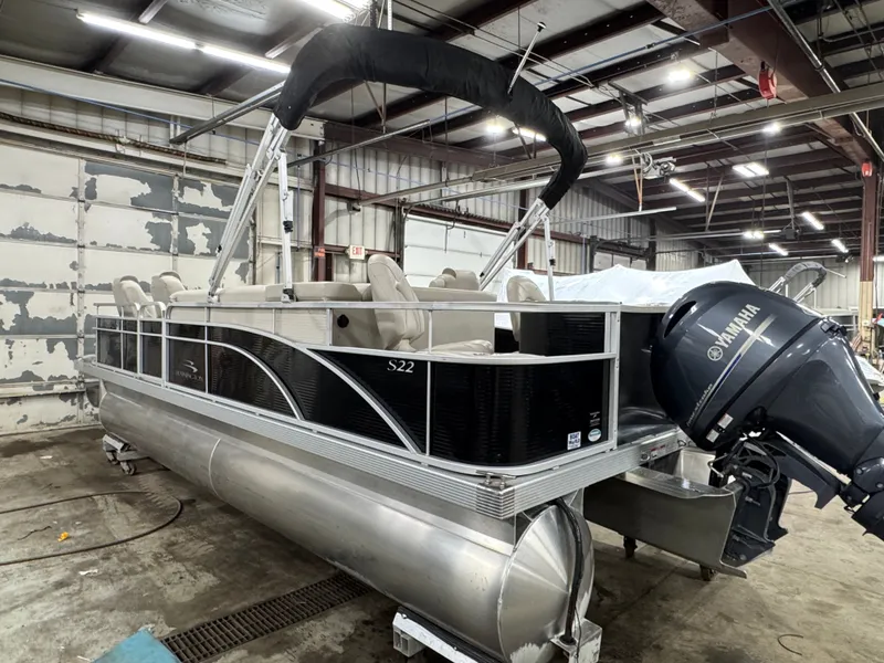 Slide: The Image of Bennington 22 SS Pontoon with 90HP Yamaha Fourstroke EFI 2017 - 52