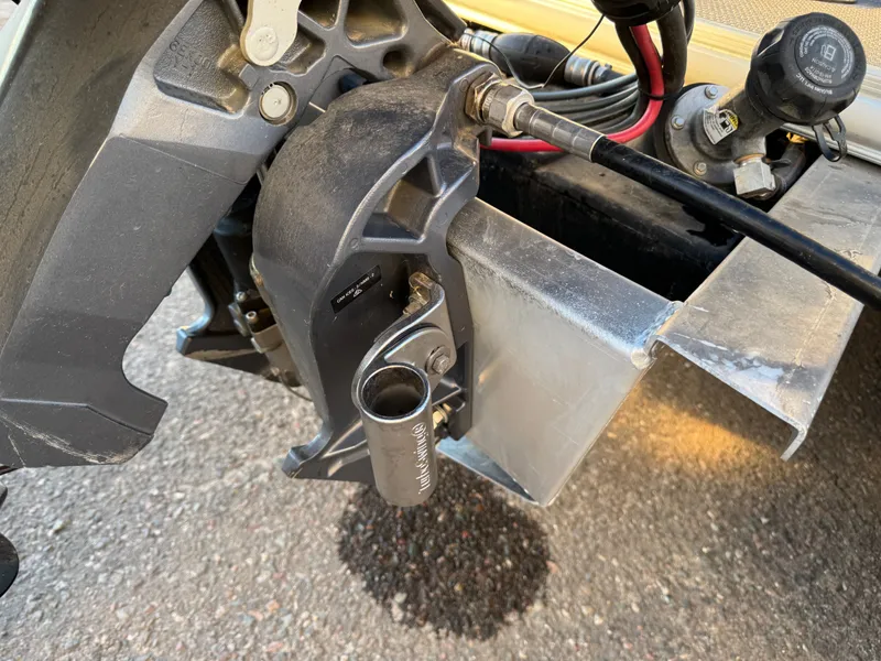 Slide: The Image of Sylvan Mirage 822 LZ Pontoon 2020 - 8