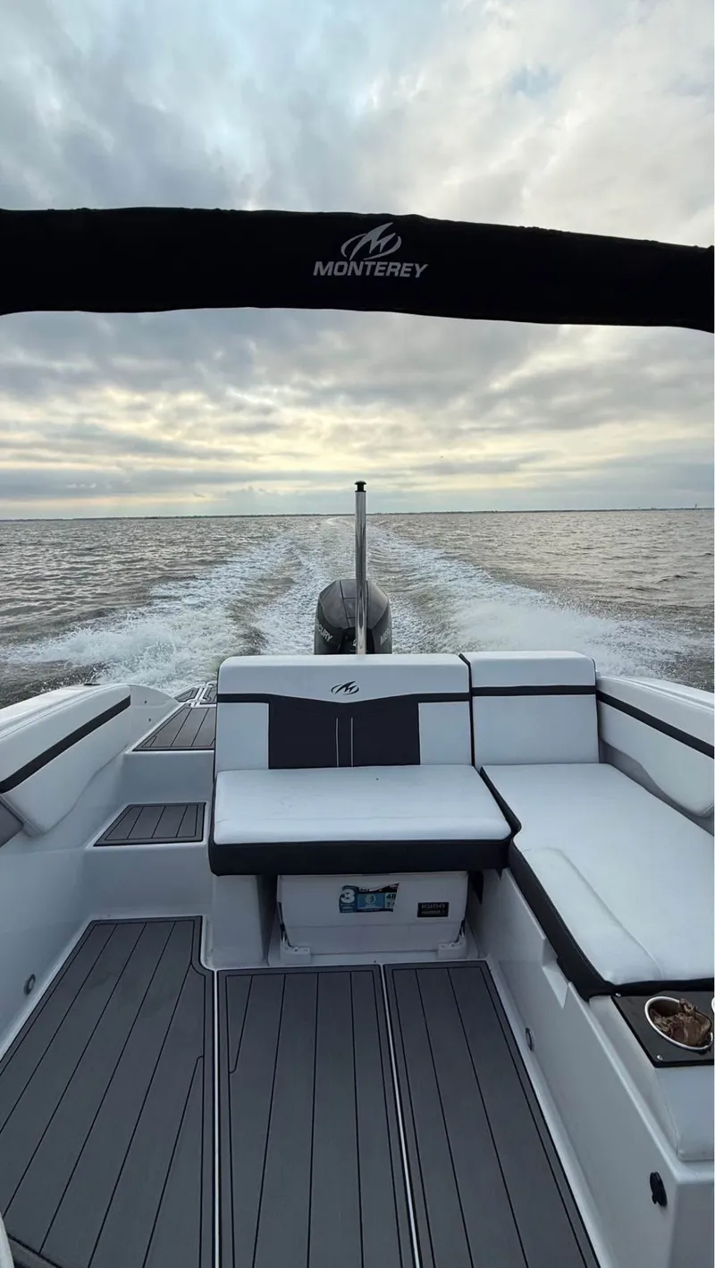 Slide: The Image of Monterey M-225 2022 - 2