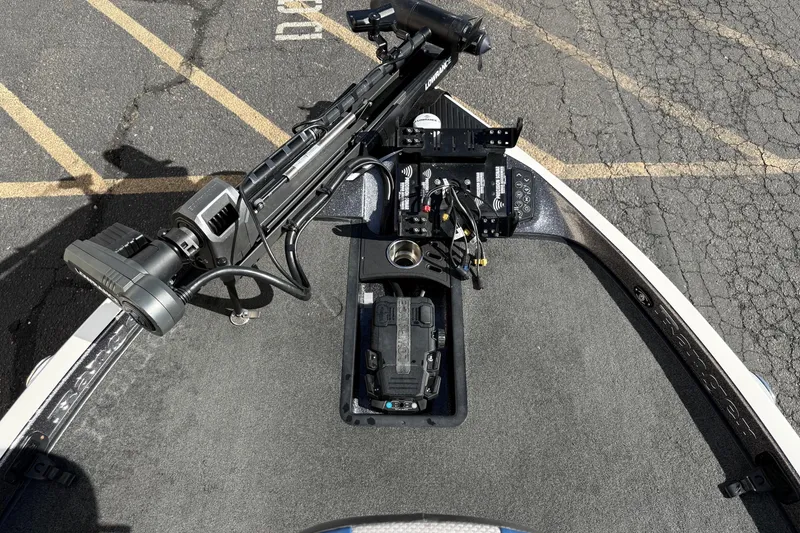 Slide: The Image of 2017 Ranger Z520 Comanche boat deck with fishing equipment and control panel. - 3