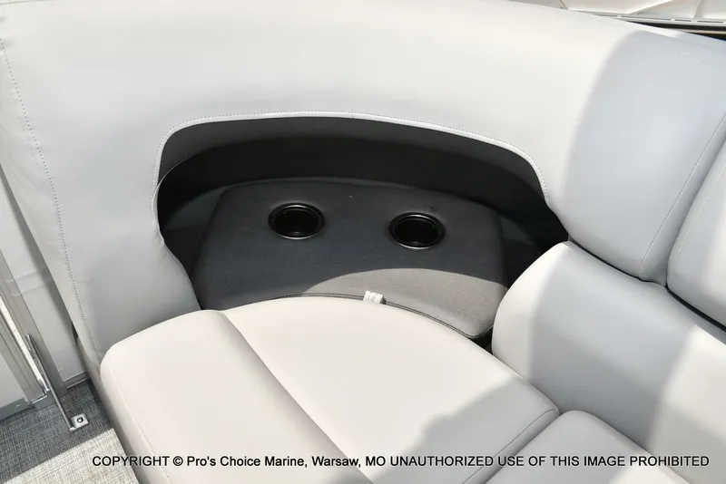 Slide: The Image of Sun Tracker Party Barge 22 DLX w/150 Mercury 4 Stroke 2026 - 47