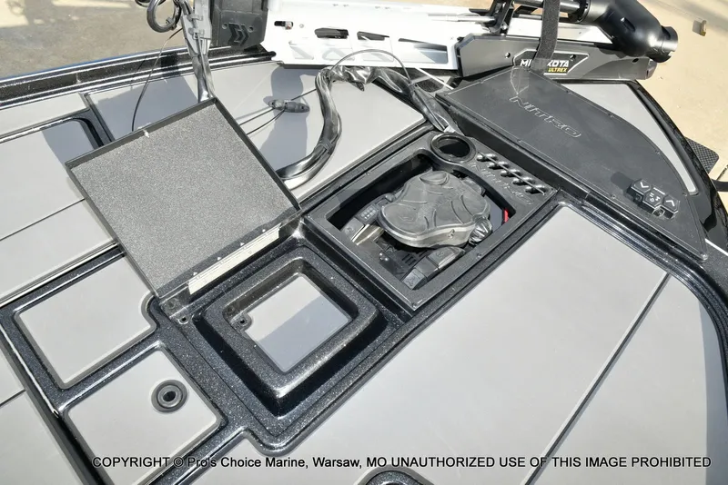 Slide: The Image of Nitro Z20 XL Traction Mat Interior 2026 - 47