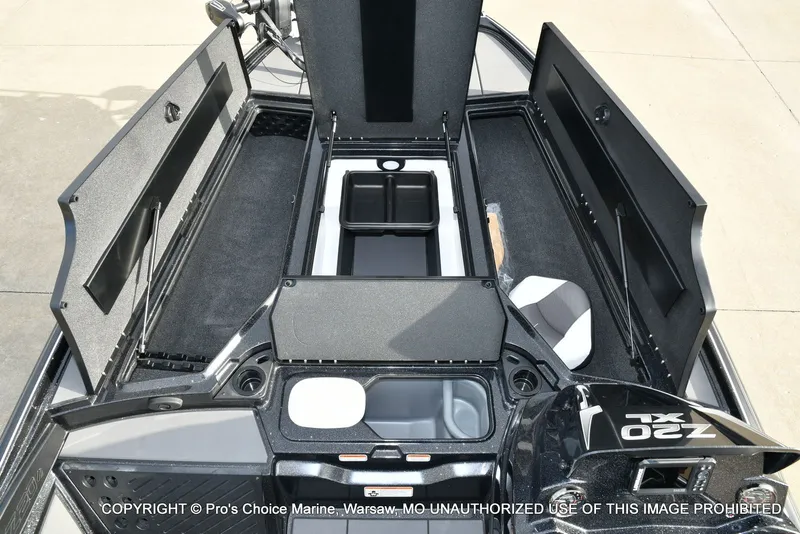 Slide: The Image of Nitro Z20 XL Traction Mat Interior 2026 - 52