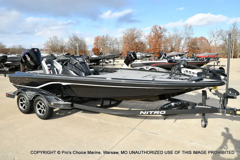 Slide: The Image of Nitro Z20 XL Traction Mat Interior 2026 - 81