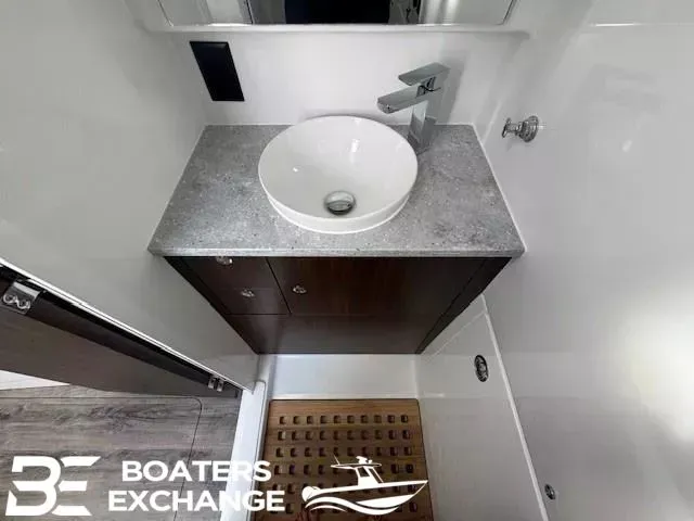 Slide: The Image of Everglades 395 Center Console 2026 - 12