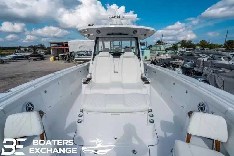 Slide: The Image of Everglades 395 Center Console 2026 - 20