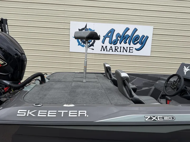 Slide: The Image of Skeeter ZXE20 2026 - 8