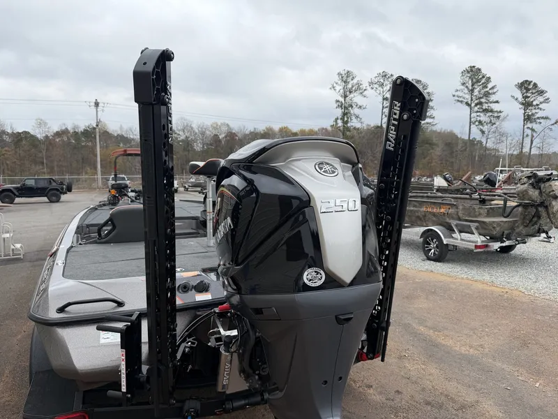 Slide: The Image of Skeeter ZXE21 2026 - 11