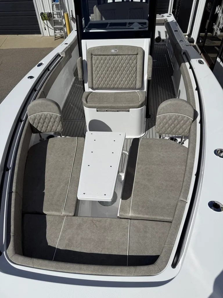 Slide: The Image of Sea Hunt Gamefish 30 FS 2026 - 6