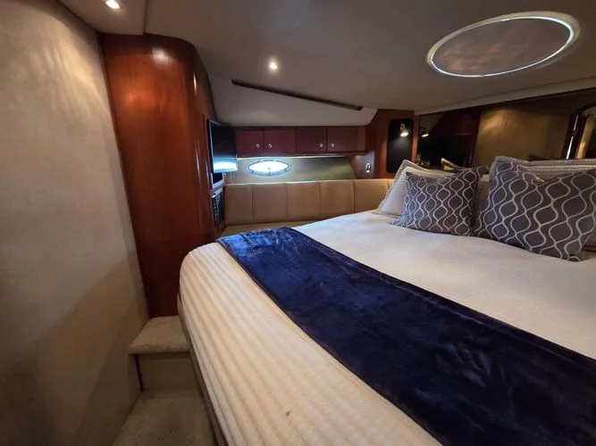 Slide: The Image of 2000 Cruisers Yachts Sport 50 - Image 12 - 12