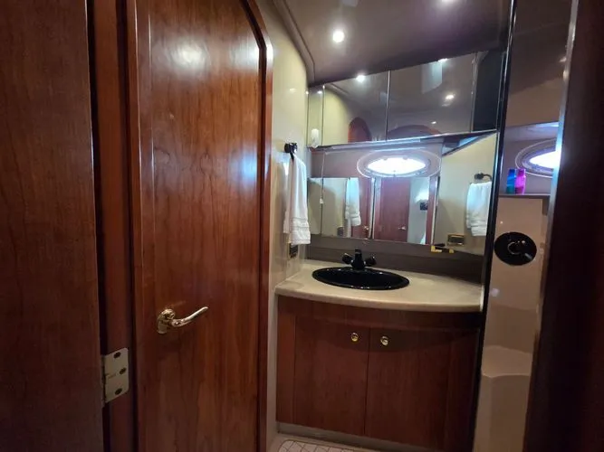 Slide: The Image of 2000 Cruisers Yachts Sport 50 - Image 15 - 15