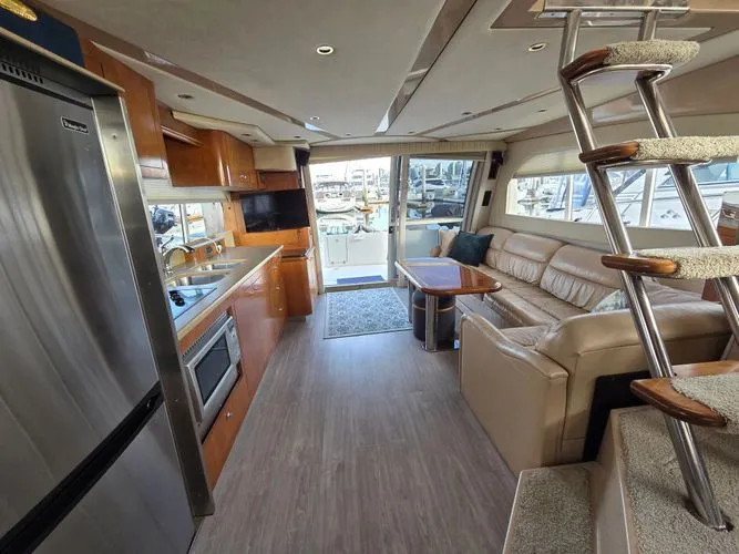 Slide: The Image of 2000 Cruisers Yachts Sport 50 - Image 7 - 7