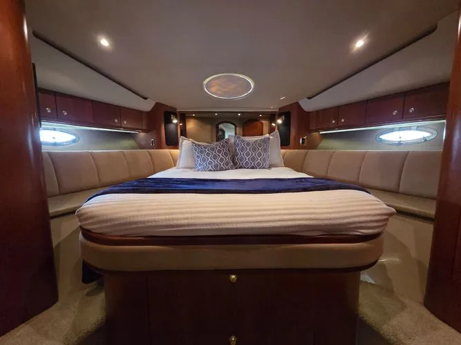 Slide: The Image of 2000 Cruisers Yachts Sport 50 - Image 11 - 11