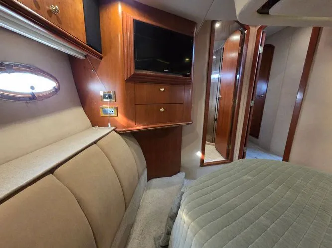 Slide: The Image of 2000 Cruisers Yachts Sport 50 - Image 19 - 19