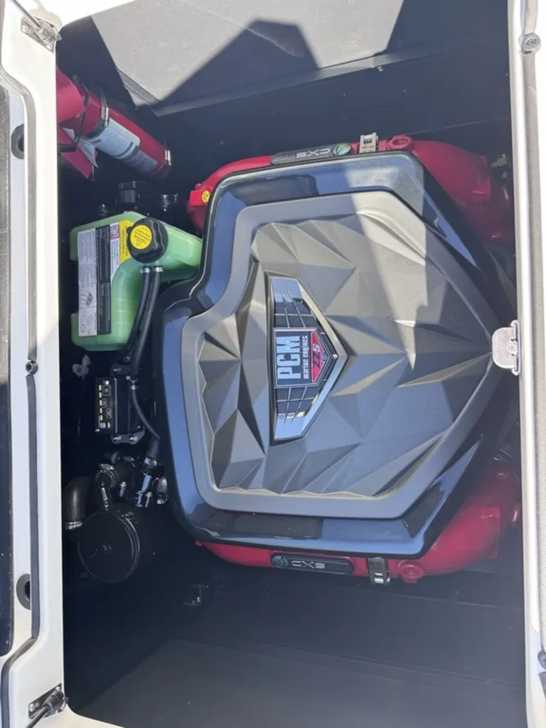 Slide: The Image of Nautique Super Air Nautique GS24 2026 - 14