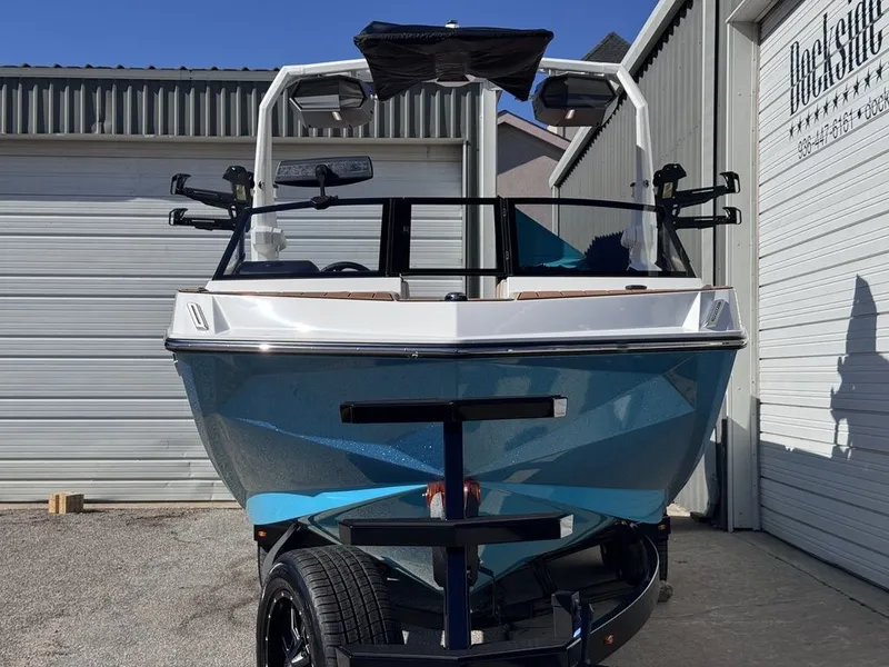 Slide: The Image of Nautique Super Air Nautique GS24 2026 - 18