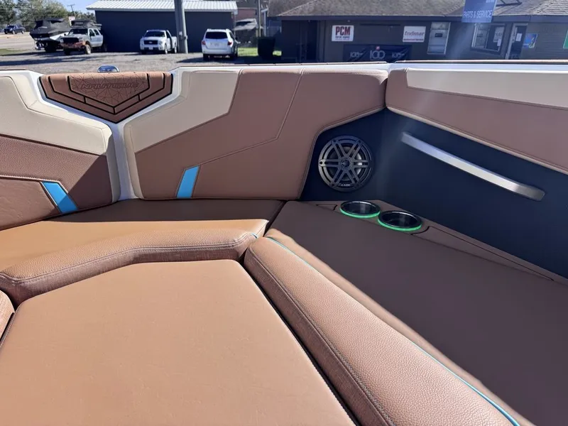 Slide: The Image of Nautique Super Air Nautique GS24 2026 - 5