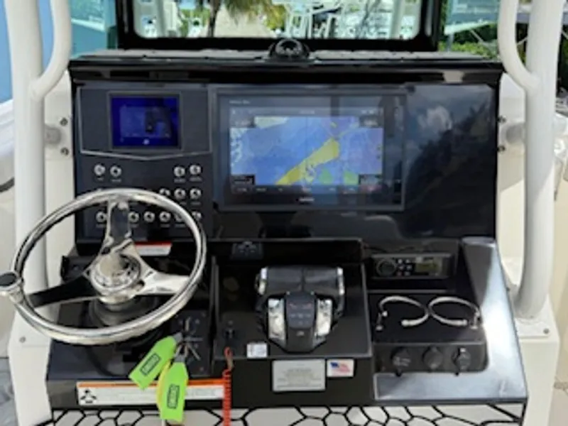 Slide: The Image of Wellcraft 302 Fisherman 2019 - 2