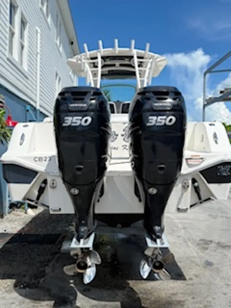 Slide: The Image of Wellcraft 302 Fisherman 2019 - 4