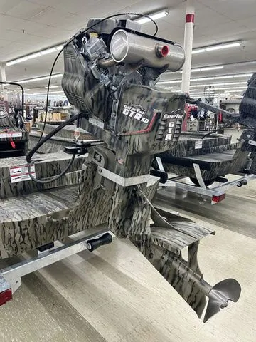 Slide: The Image of SeaArk Mud Runner 180 2026 - 13