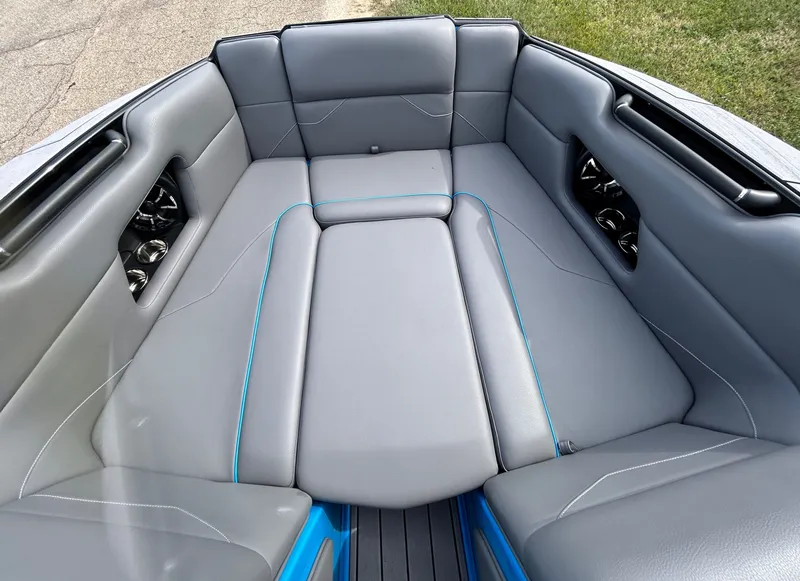 Slide: The Image of Moomba Mojo 2023 - 15