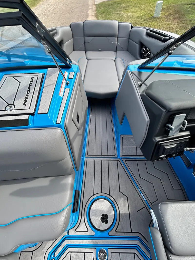 Slide: The Image of Moomba Mojo 2023 - 16