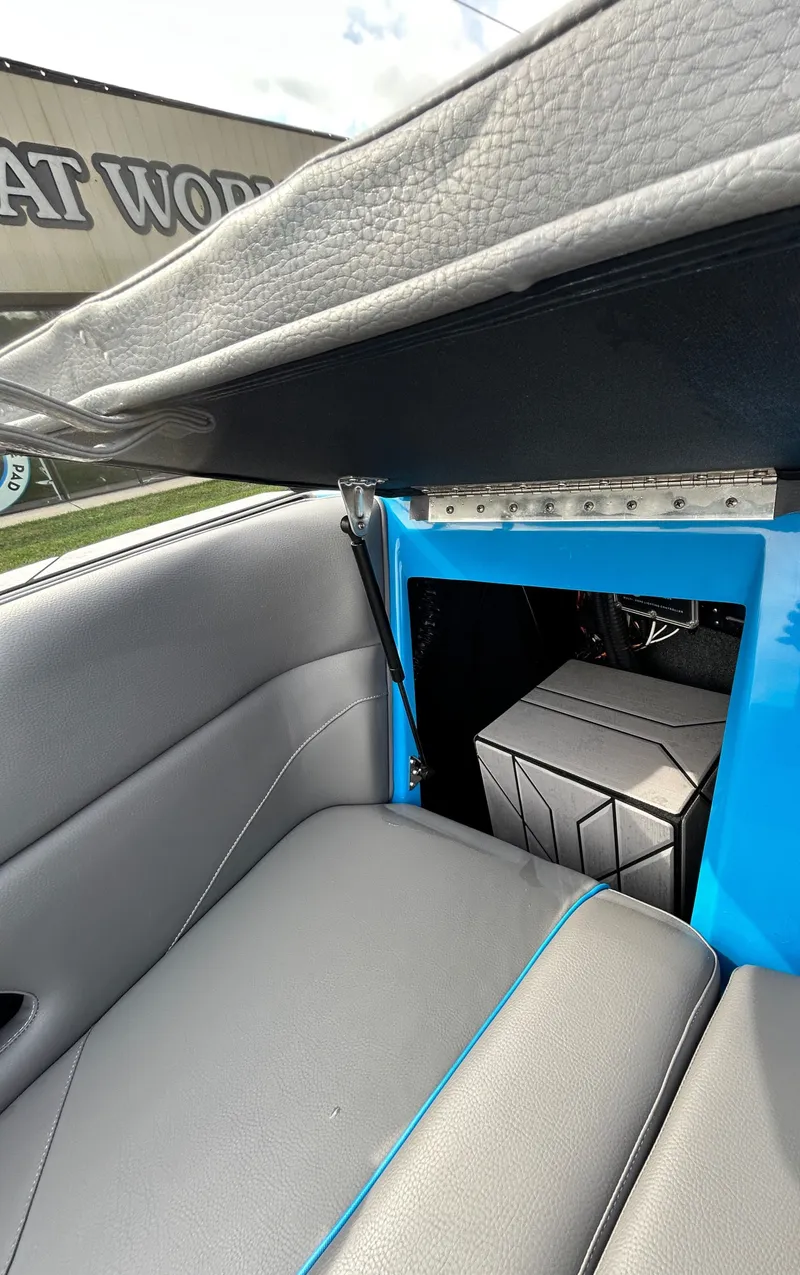 Slide: The Image of Moomba Mojo 2023 - 18