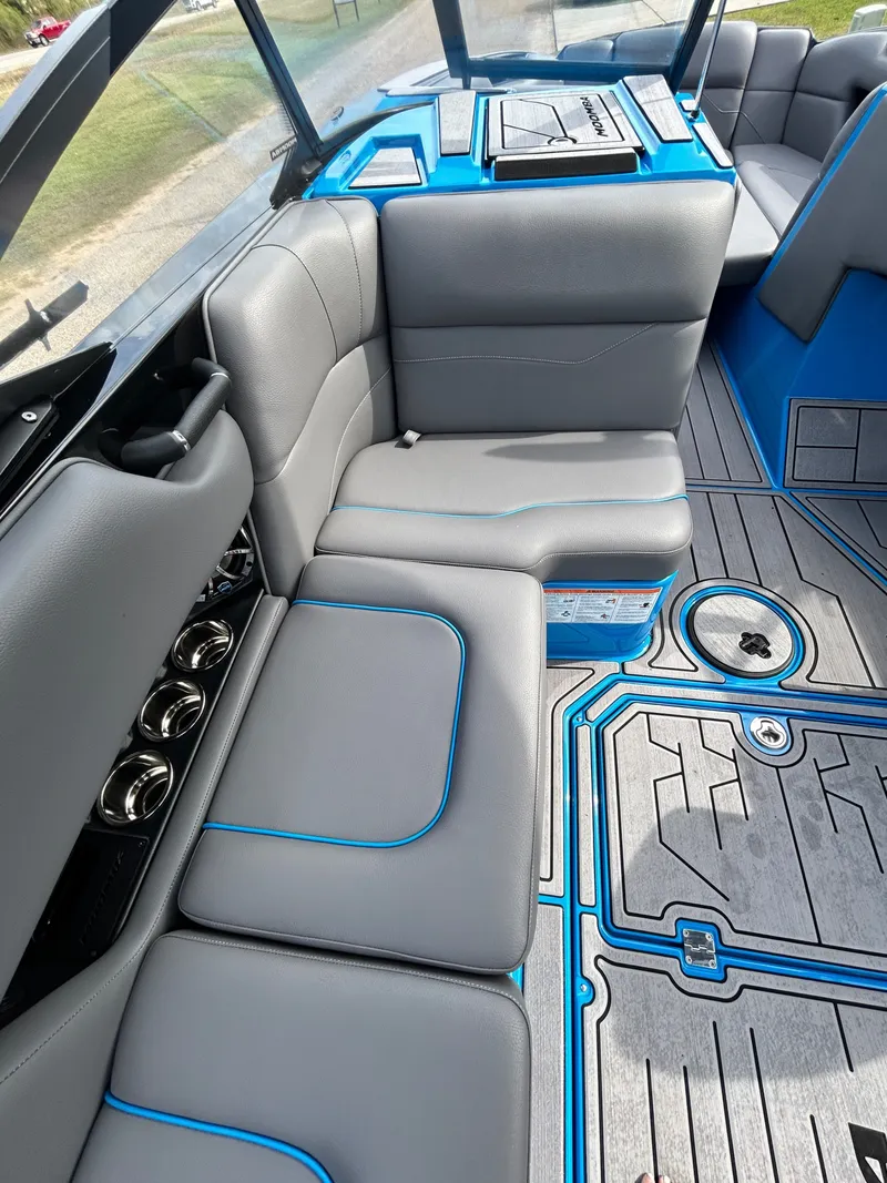 Slide: The Image of Moomba Mojo 2023 - 35