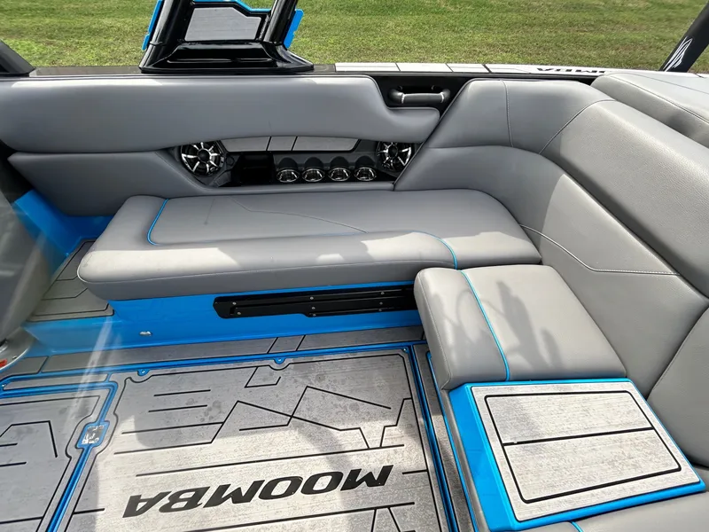 Slide: The Image of Moomba Mojo 2023 - 38