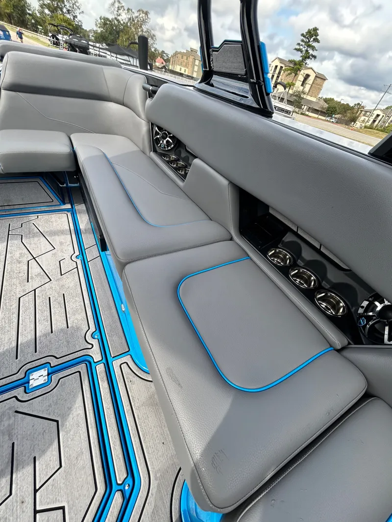 Slide: The Image of Moomba Mojo 2023 - 45