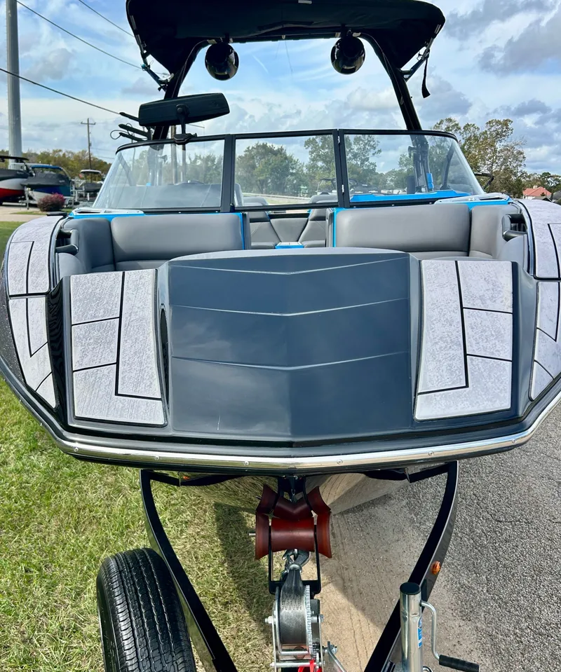 Slide: The Image of Moomba Mojo 2023 - 8