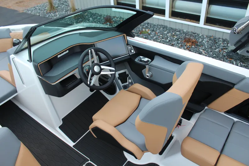 Slide: The Image of MasterCraft XT22 2026 - 13