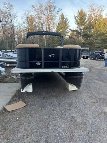 Slide: The Image of Crest Conquest SE 220 Cruise 2026 - 3