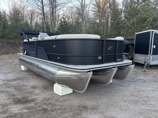 Slide: The Image of Crest Conquest 215 SLC 2026 - 2